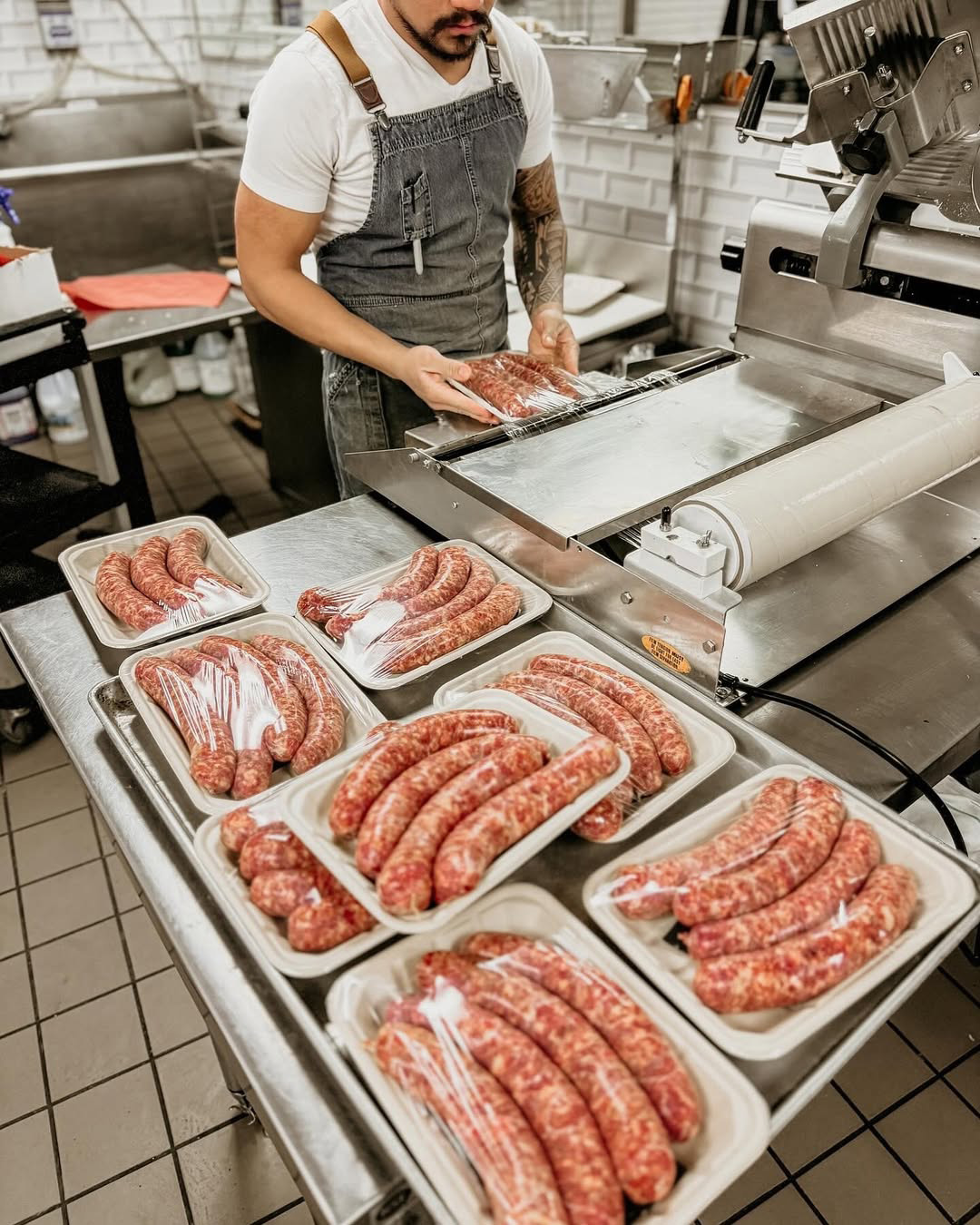 delucas-butcher-sausages